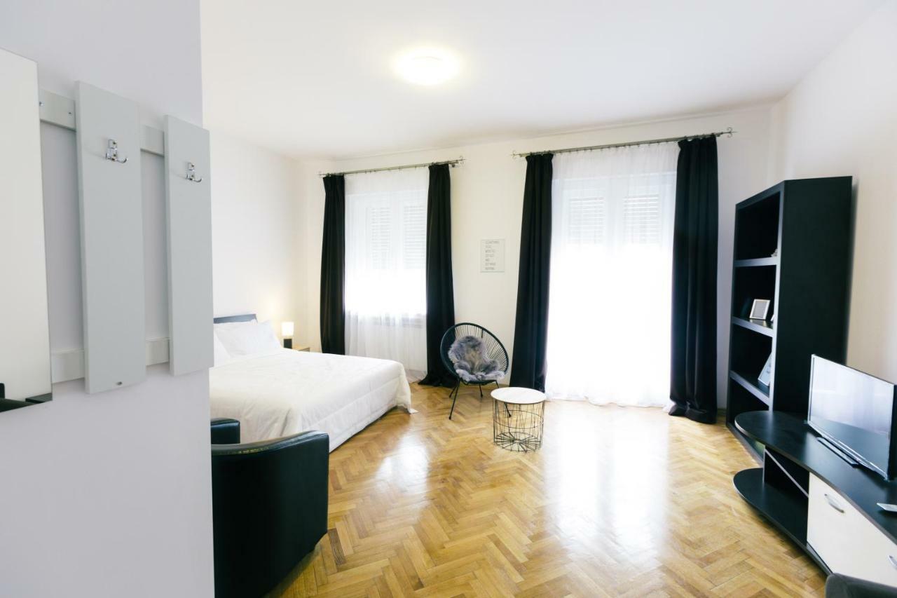 Street View Apartments Sibiu Extérieur photo