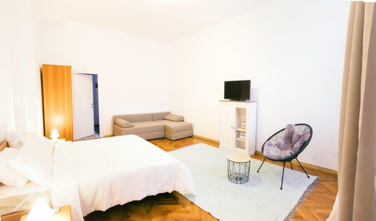 Street View Apartments Sibiu Extérieur photo