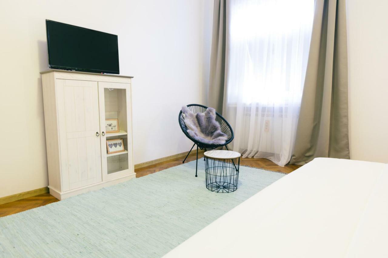 Street View Apartments Sibiu Extérieur photo